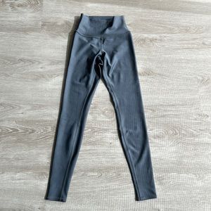 Alo gray legging pants size xxs